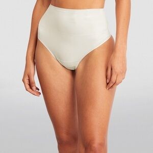 SPANX Shaping Satin Thong - Light Control #2 in linen
